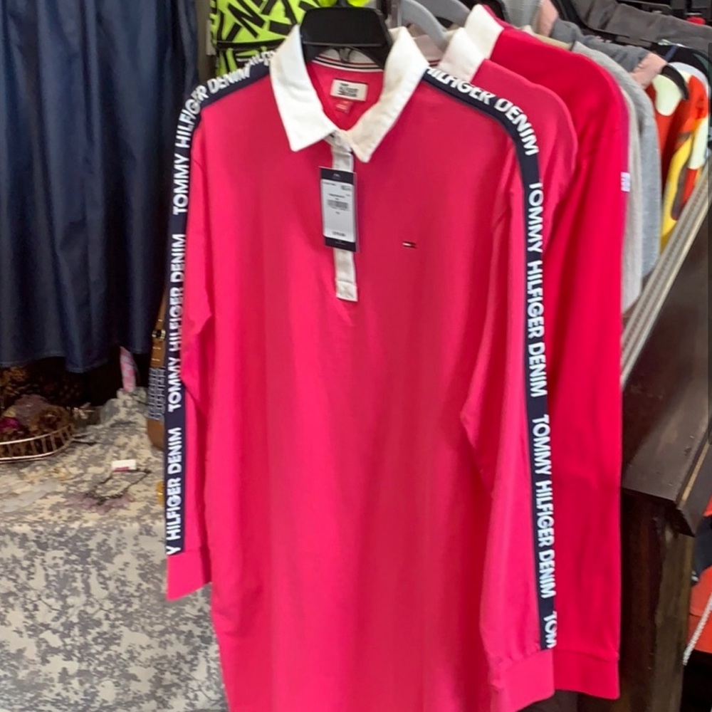 Tommy Hilfiger Men's Red Polo Shirt